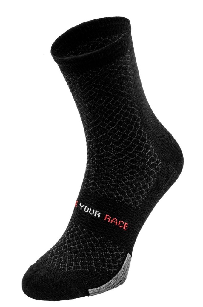 Cyklistická ponožka s excelentním odvodem vlhkosti a cirkulací vzduchu