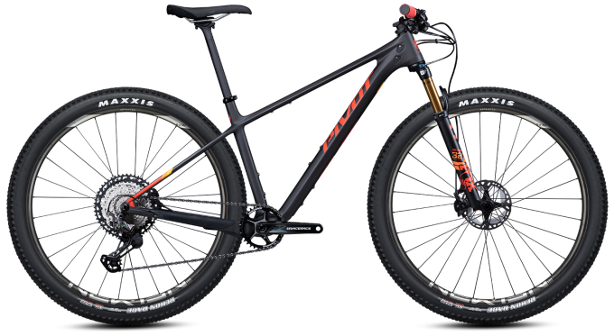 Hardtail s GX Eagle převodníkem a černým západem slunce, ideální pro XCO tratě a 24-hodinovkách