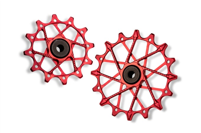 Kladky s 12 a 14 zuby pro Sram 11/12 speed, vyrobené z hliníkové slitiny 7075-T651, hmotnost 19g, CNC opracování, kompatibilní s vybranými modely Sram 11sp a 12sp