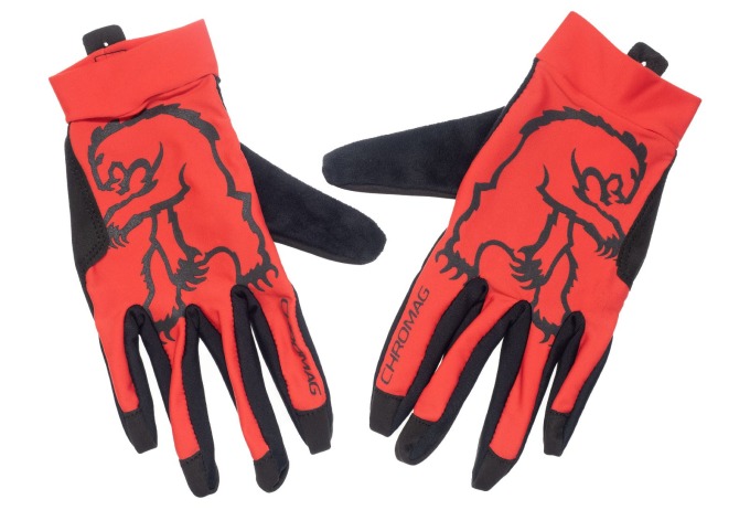 Ultralehké rukavice pro milovníky minimalistického stylu s jistým úchopem gripů