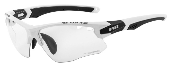 Fotochromatické cyklistické brýle v bílé barvě s jednoduchou výměnou čoček a polarizačními čočkami